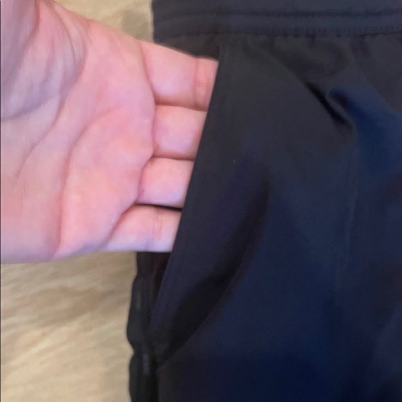 Vuori Men's Black Athletic Shorts - Picture 6 of 7